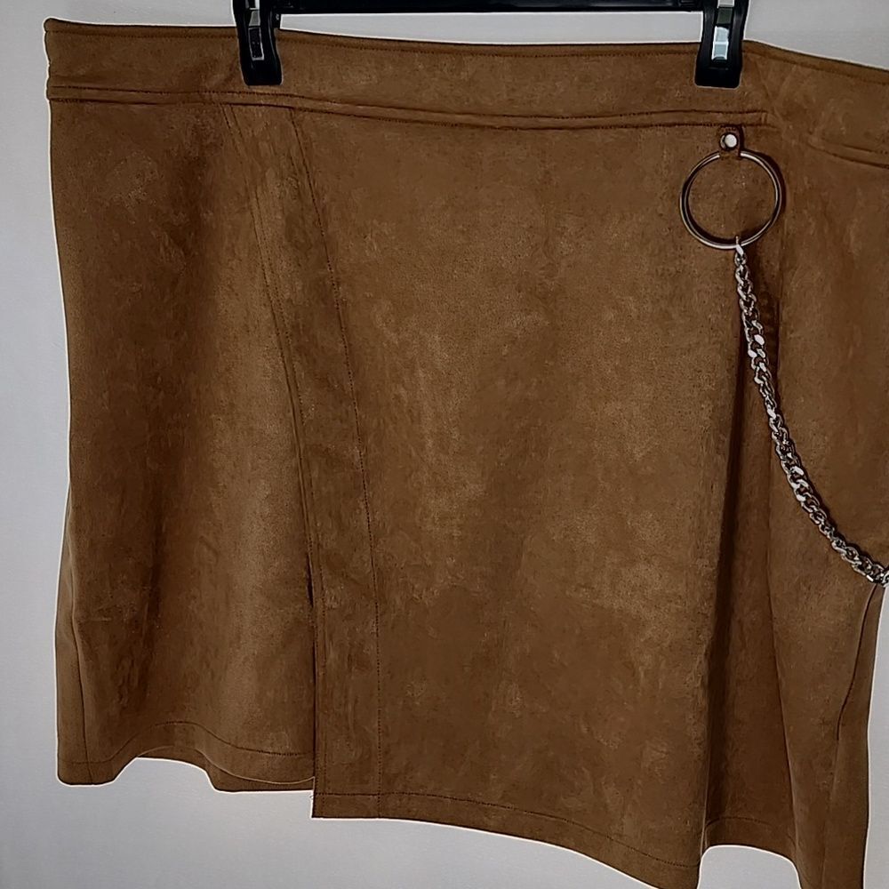 Camel Colored Faux SuedeWrap Side Zip Skirt With Chain & Ring Detail Soncy Mini